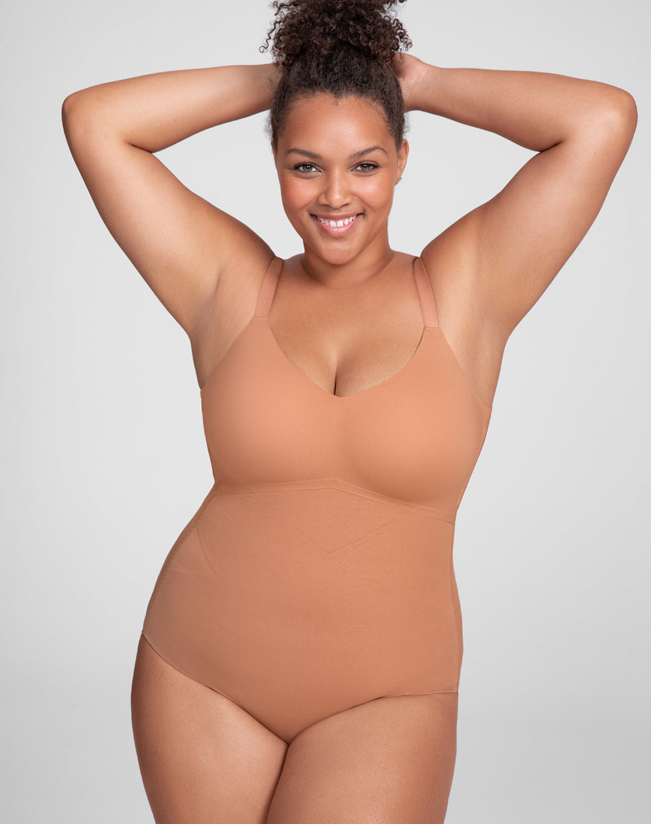 CamiBodysuit-Model-Cinnamon-XL-Larissa-Front.jpg