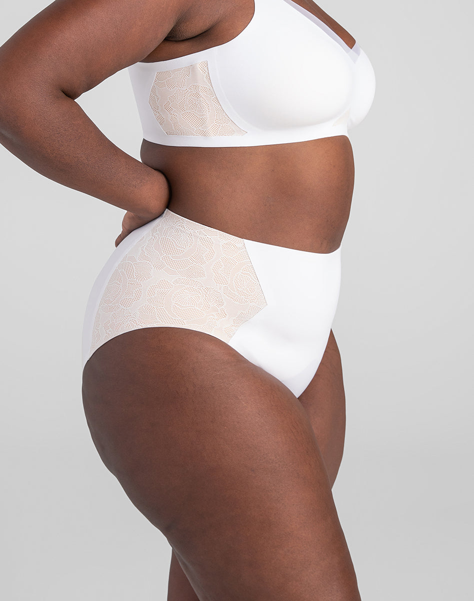 LaceCrossOverBrief-Model-Astral-XL-Sabey-Side.jpg