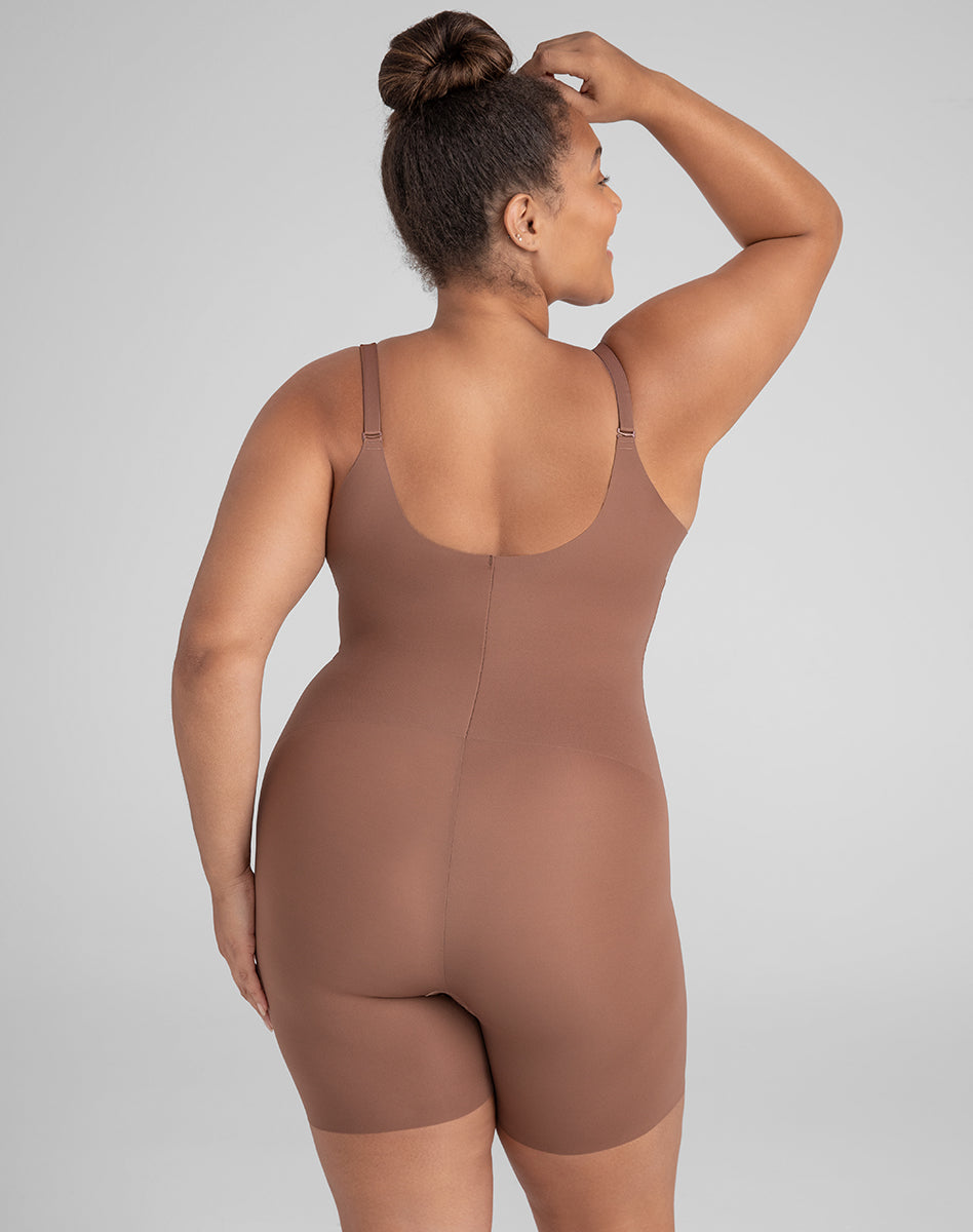 OpenBustMidThighBodysuit-Model-Toffee-1X-Larissa-Back.jpg