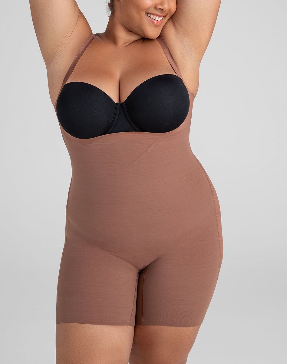 OpenBustMidThighBodysuit-Model-Toffee-1X-Larissa-Front.jpg