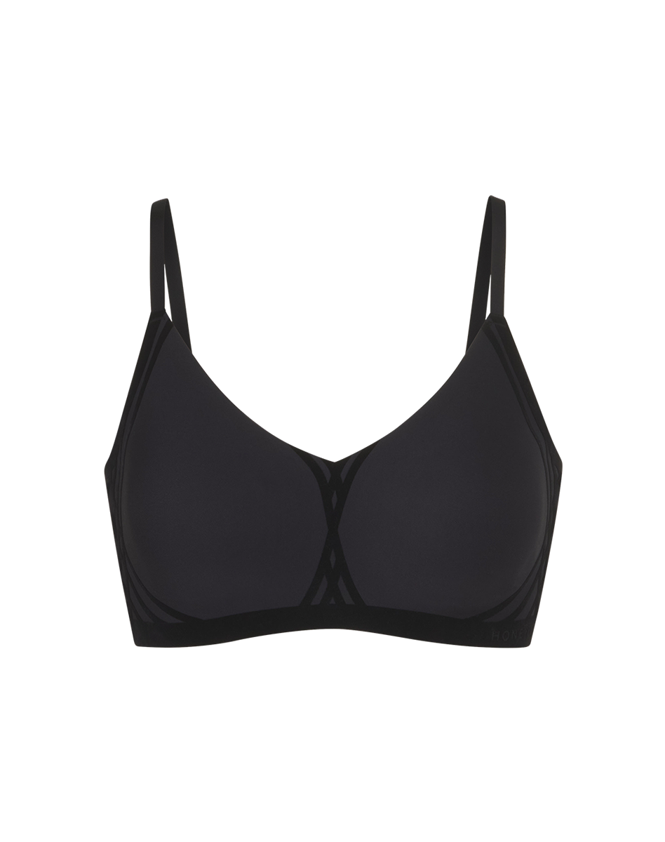 Silhouette_Bra-Mannequin-Vamp-Front.png